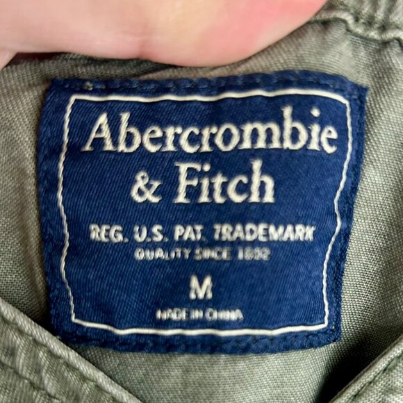 Abercrombie & Fitch Front Wrap Utility Jumpsuit‎ Women Medium Army Olive Green - Picture 13 of 13